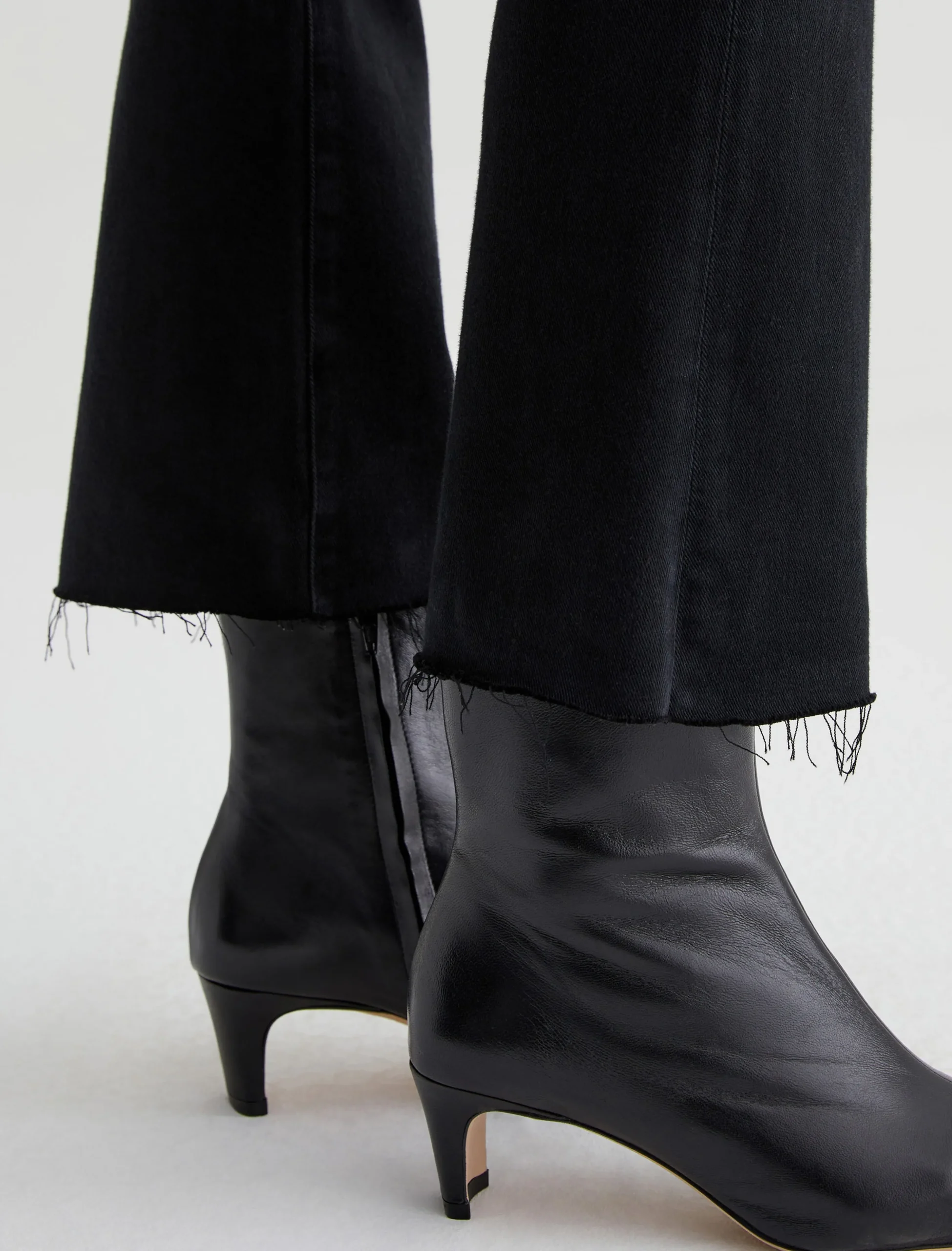 Farrah Boot Crop