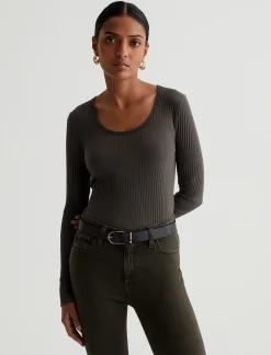 Karen Top