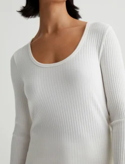 Karen Top