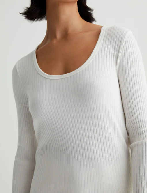 Karen Top
