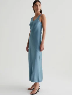 Khai Dress