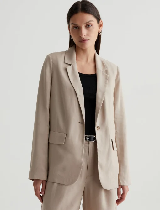 Maren Blazer