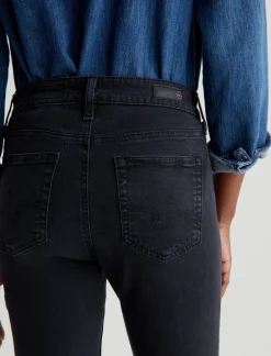 Mari Crop
