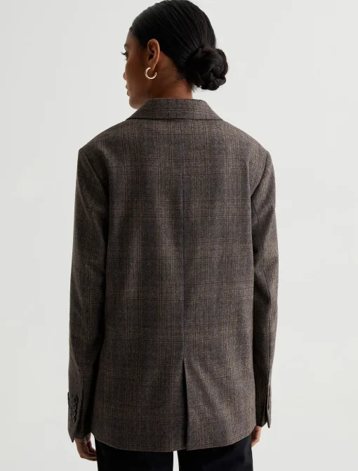 Parrie Blazer