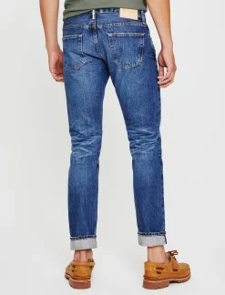Tellis Selvage