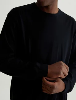 Wesley Pullover