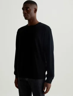 Wesley Pullover