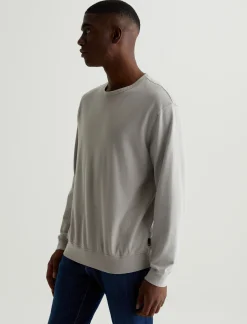 Wesley Pullover